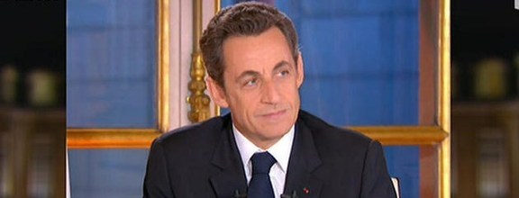 Hyper président, hypo écolo Hyper président, hypo écolo